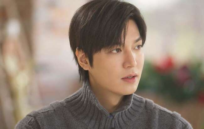 Không thể tin điều vừa xảy đến với Lee Min Ho