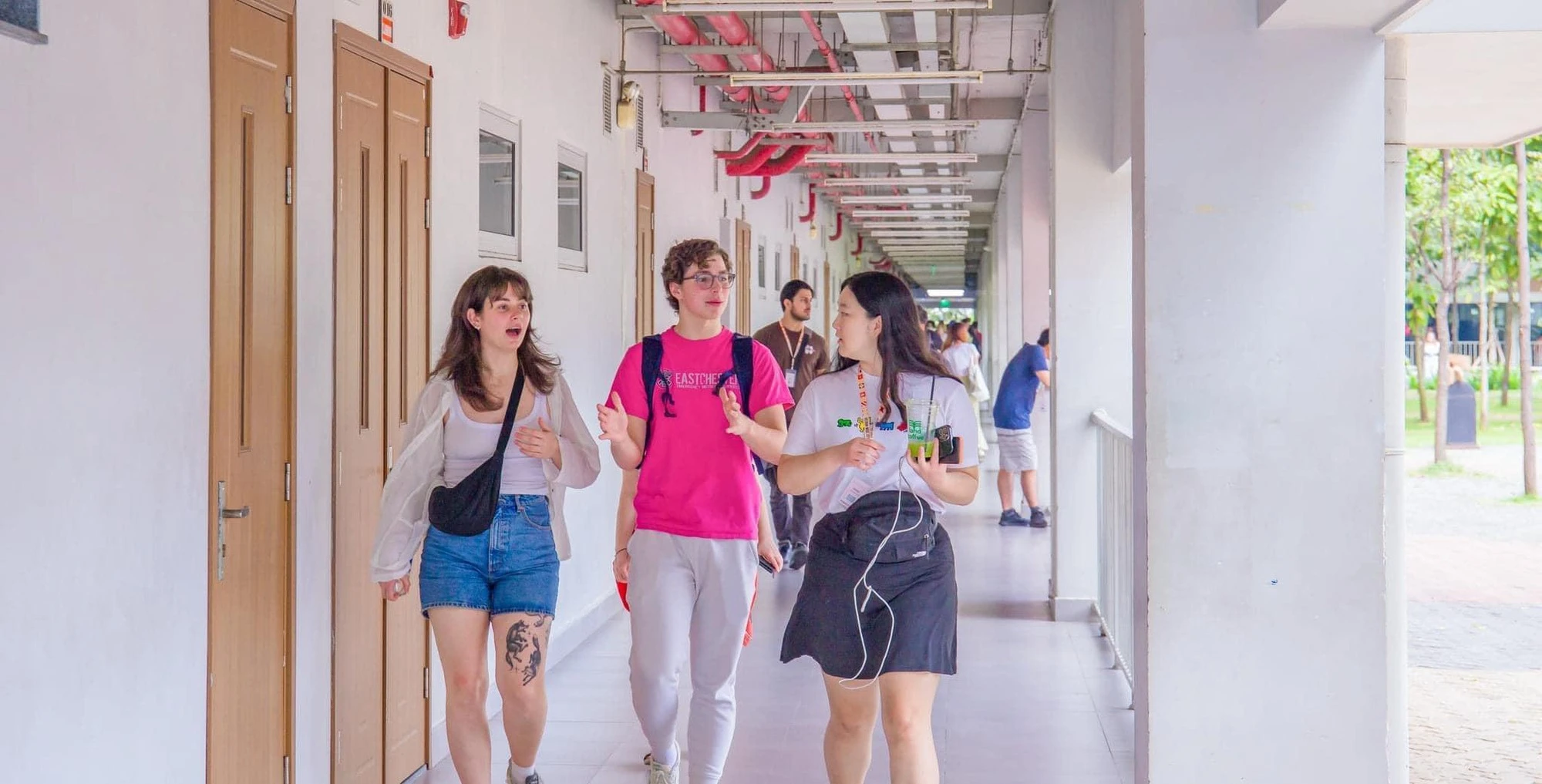 Từ lớp học 20 người đến chuẩn kiểm định châu Âu: Hành trình khác biệt của sinh viên Ngôn ngữ FPTU