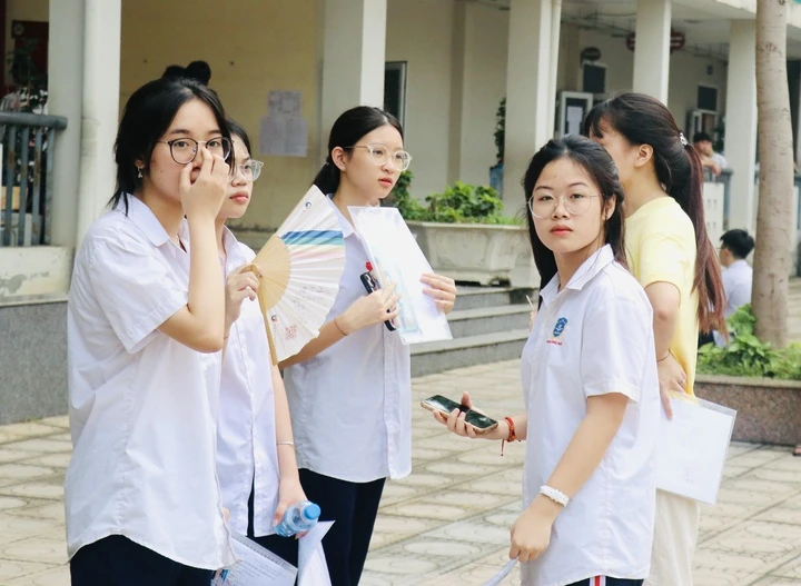 Thi lớp 10 Hà Nội môn Văn: 390 thí sinh vắng, 1 em vi phạm quy chế
