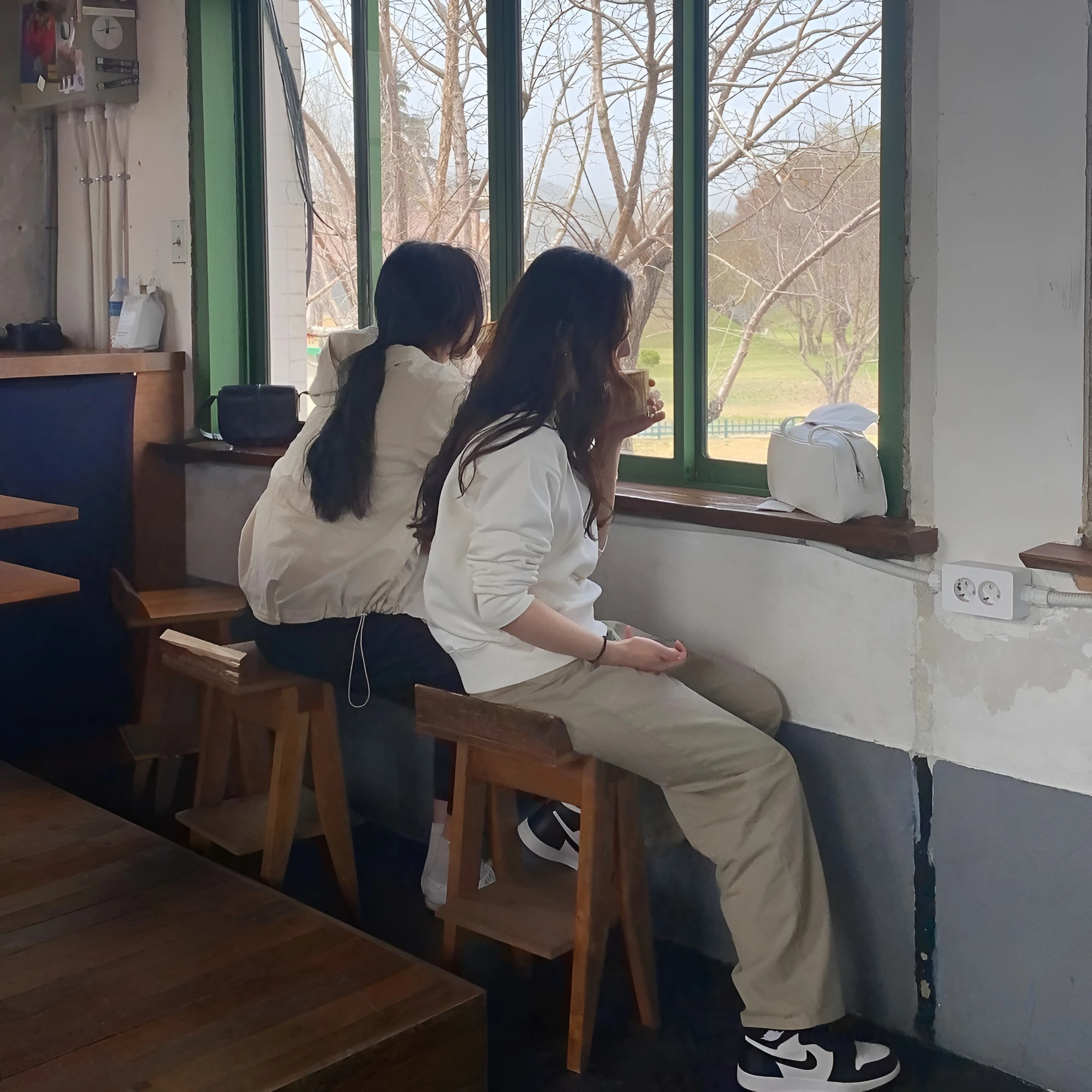 Người càng hay khoe điều này càng dễ thiếu tự tin bên trong