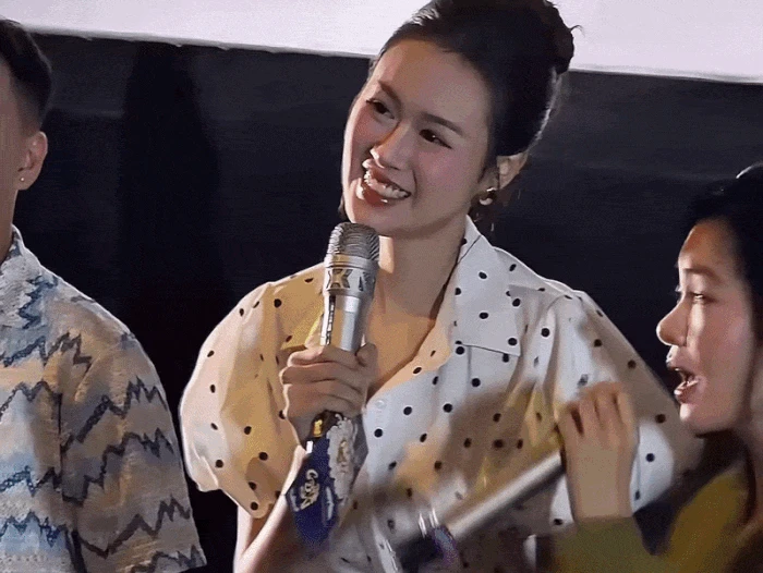 Vợ Anh Đức bị chê vô duyên