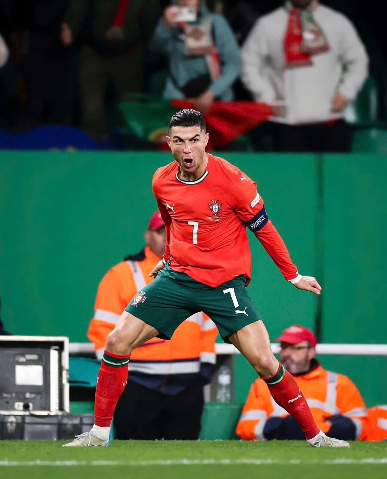 Thầy bói nổi tiếng dự đoán Ronaldo cùng Bồ Đào Nha vô địch World Cup 2026