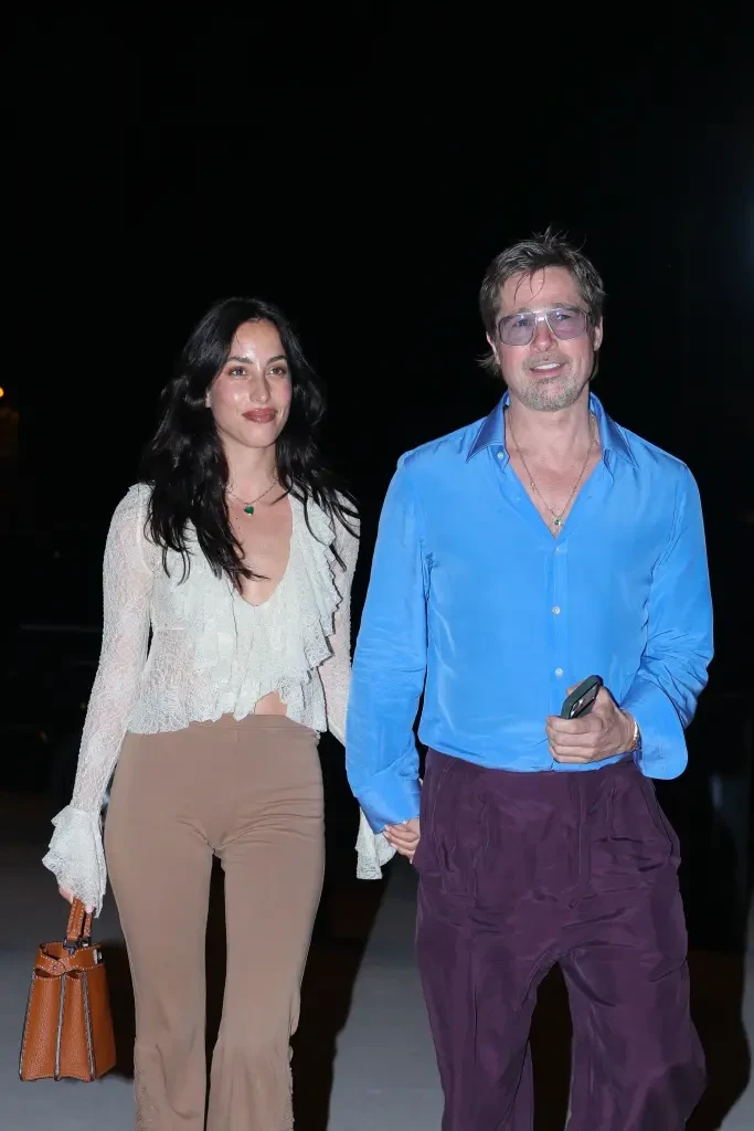 Phản ứng bất ngờ của Brad Pitt sau khi bị con trai cả bỏ họ