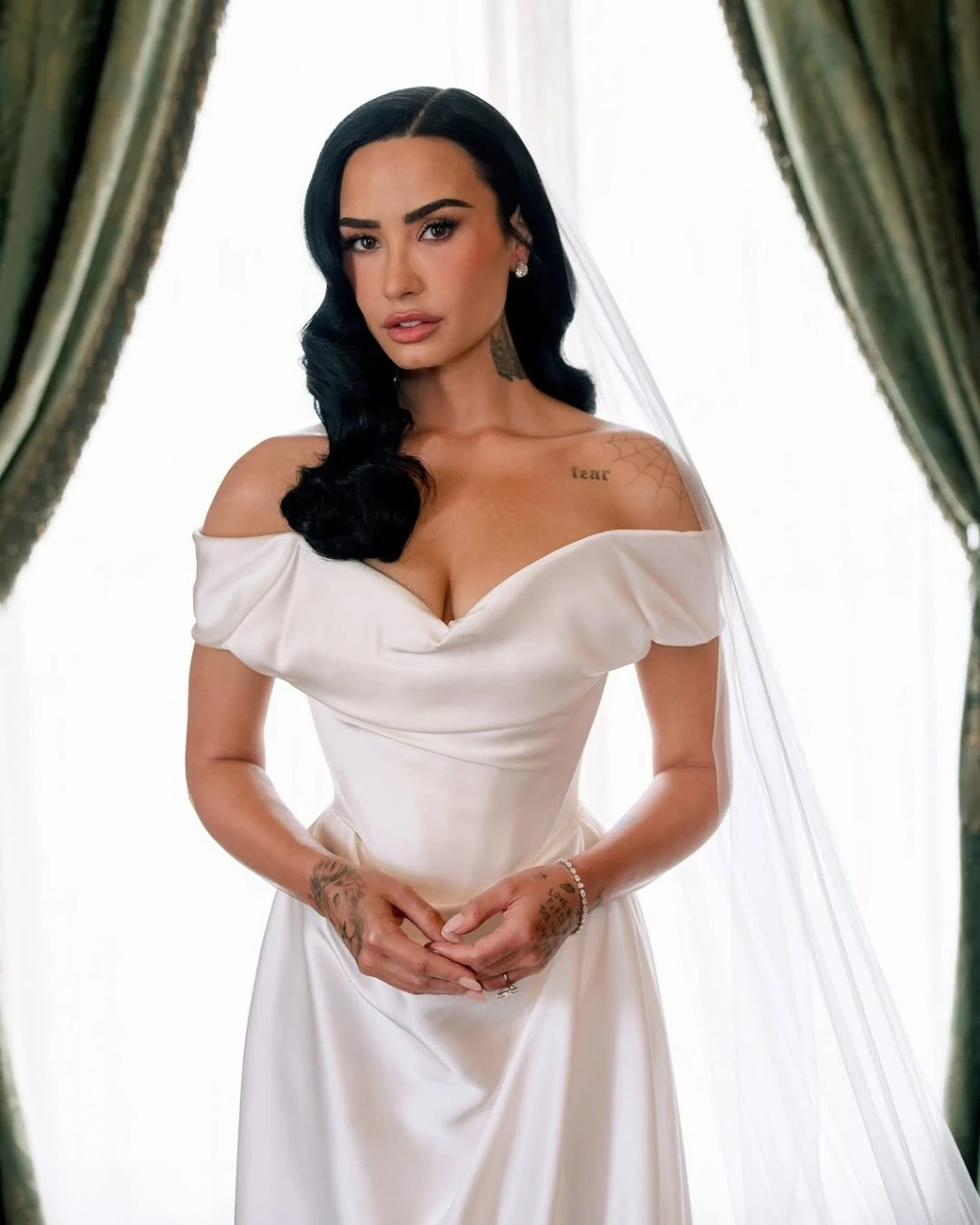 HOT nhất sáng đầu tuần: Demi Lovato 