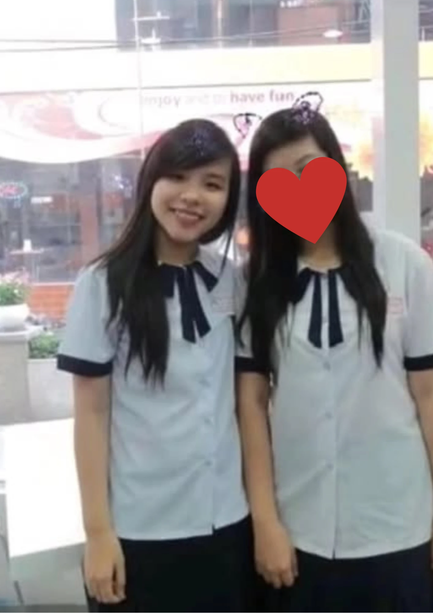 Viral ảnh hiếm của Viên Minh - vợ Công Phượng: Nhan sắc khác xa hiện tại, khí chất tiểu thư trâm anh thế phiệt khó giấu