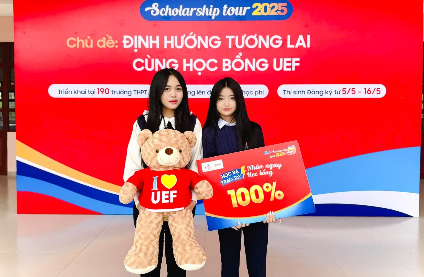 UEF Scholarship Tour 2025 đến với thí sinh Tây Nguyên để trao hàng trăm suất học bổng