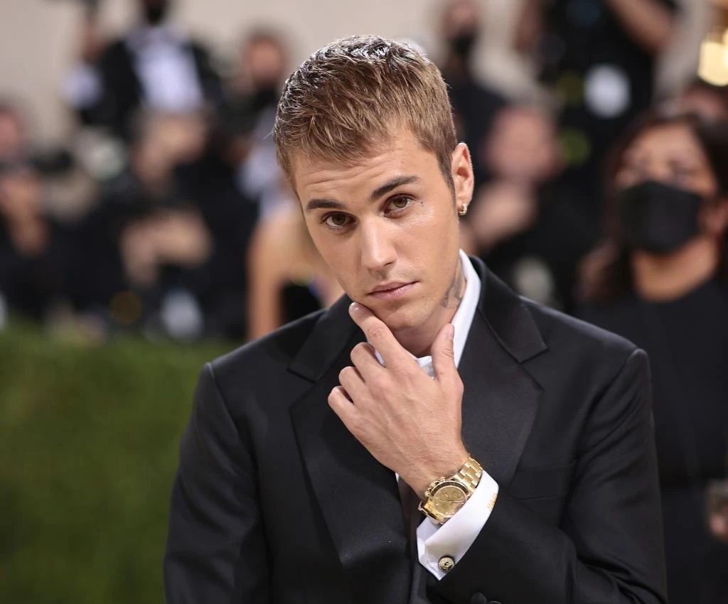 Hóa ra đây chính là lý do Justin Bieber tiêu tán sạch 7.700 tỷ đồng, lâm cảnh vỡ nợ đến bờ vực phá sản