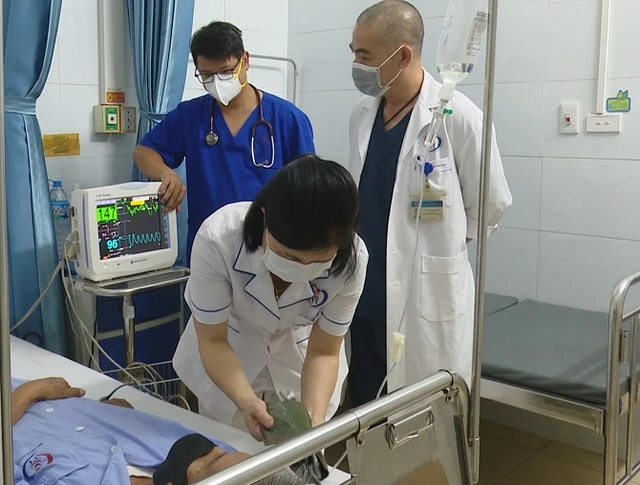Phát hiện 115 ca nhiễm Covid-19 trong một tuần, Hà Nội đưa ra khuyến cáo gì?