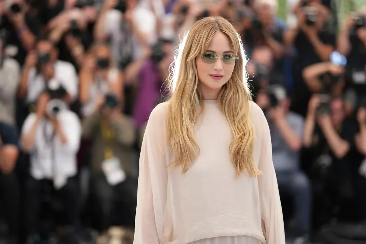 Jennifer Lawrence cảm thấy 
