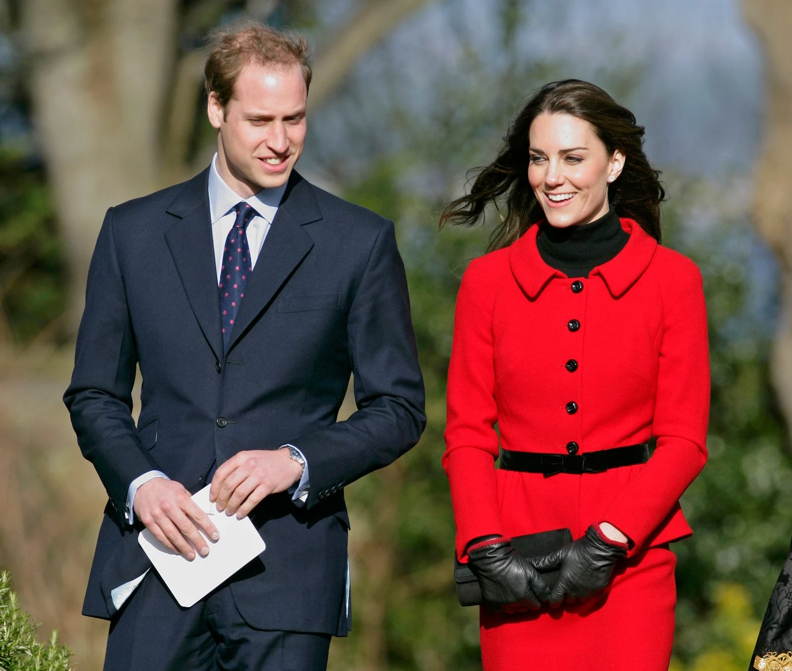 Ngôi trường se duyên cho Thân vương William và Vương phi Kate: Vì sao St Andrews đặc biệt đến vậy?