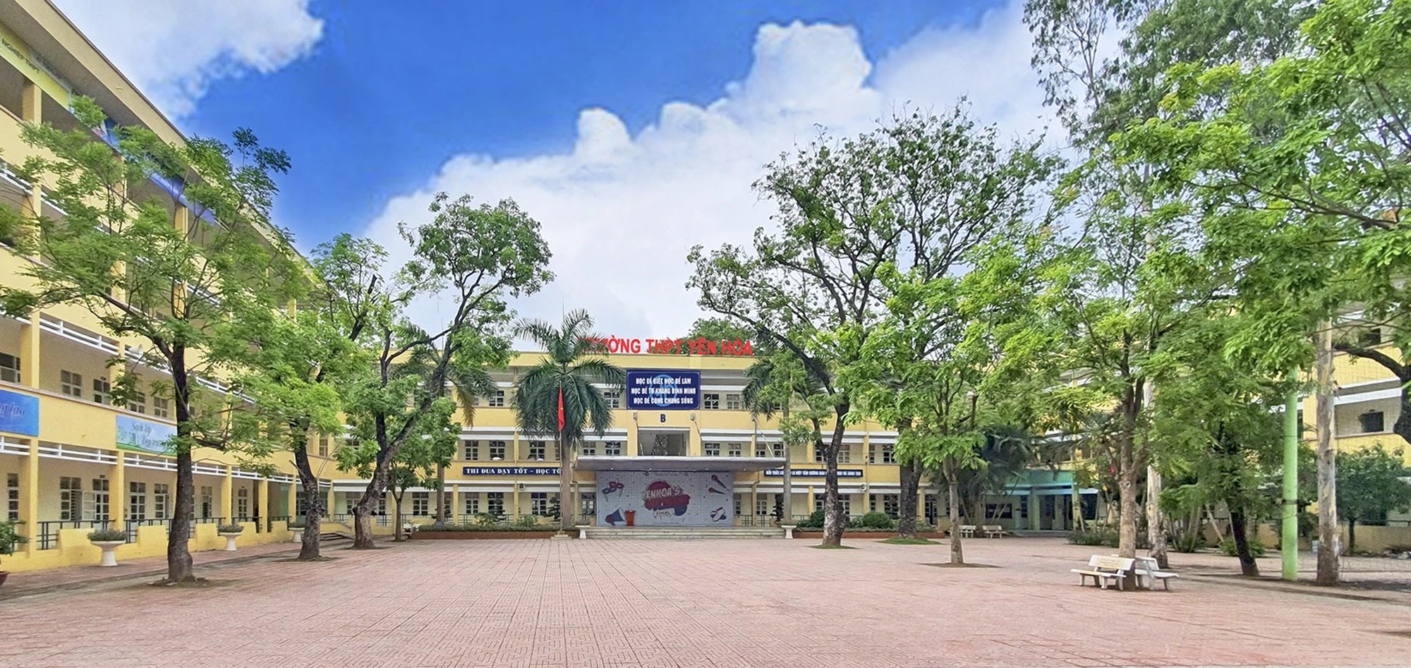 Ngôi trường có tỷ lệ chọi 