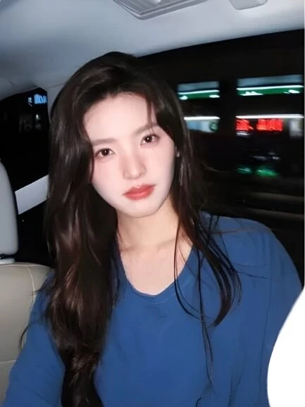 Cặp chị em showbiz yêu lén lút đã 