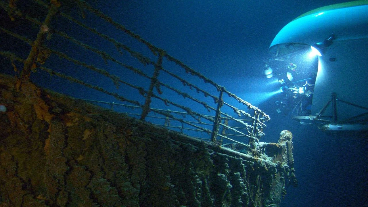 Vì sao xác tàu Titanic chứa đầy quần áo và giày của hành khách xấu số, nhưng tuyệt nhiên không tìm thấy xương người?