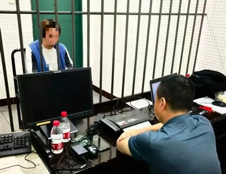 Thanh niên 'dại gái' lừa đảo 117 tỷ đồng nộp người yêu, bản thân sống nhờ bố mẹ