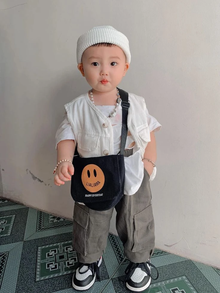 Nếu không muốn con trai lớn lên thiếu chính kiến, cái gì cũng mẹ, không dám tự quyết định điều gì thì mẹ đừng nên nói với con những lời này