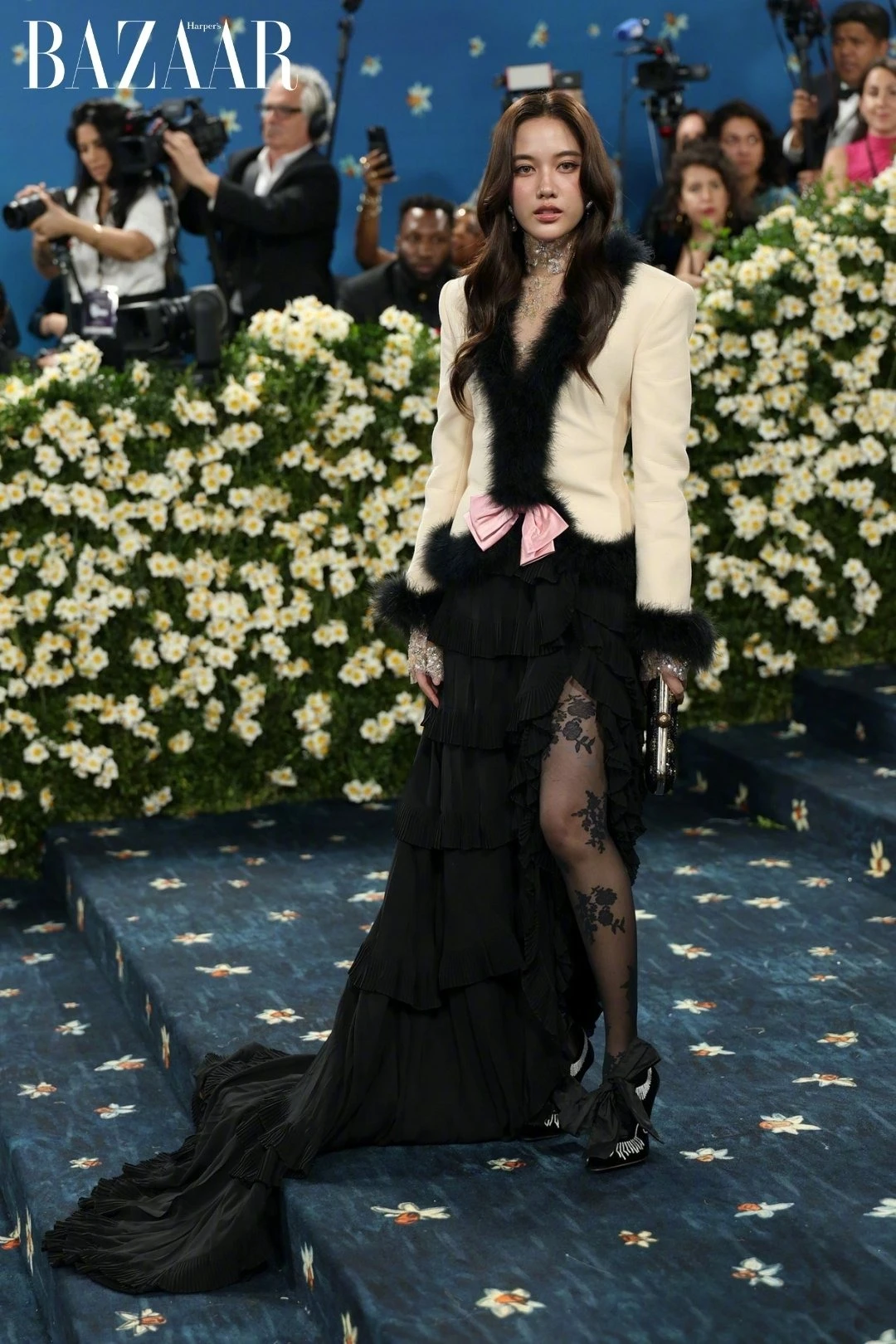 Chuyện gì đây: Jisoo (BLACKPINK) cũng xuất hiện ở Met Gala?