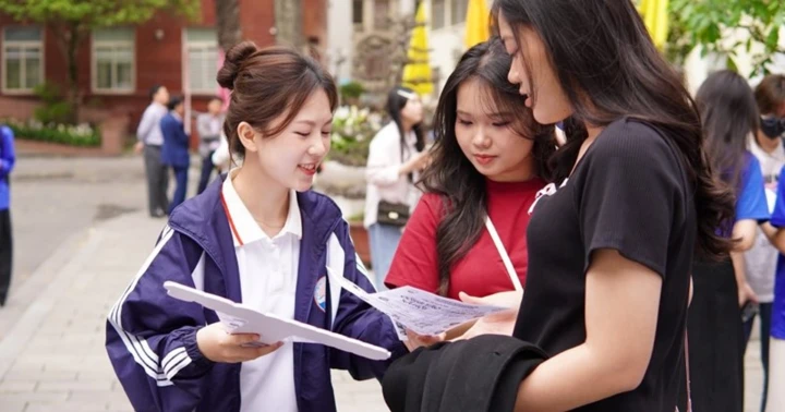 Tuyển sinh 2025: Chọn ngành nào để được miễn 100% học phí?