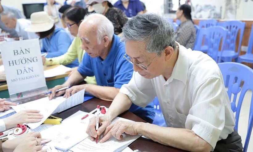 Năm 2025, tuổi nghỉ hưu của người lao động trong điều kiện bình thường là bao nhiêu?
