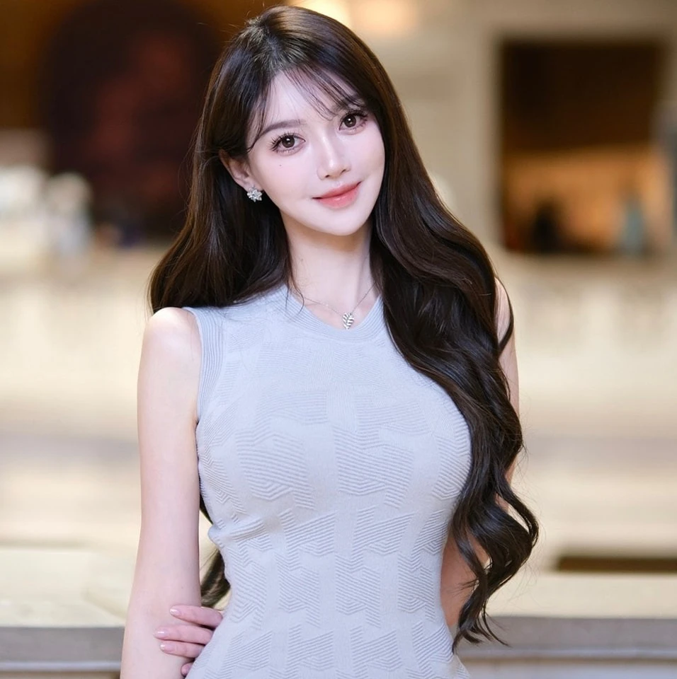 Đây là diện mạo thật của bạn gái hot girl Huỳnh Hiểu Minh trước khi 