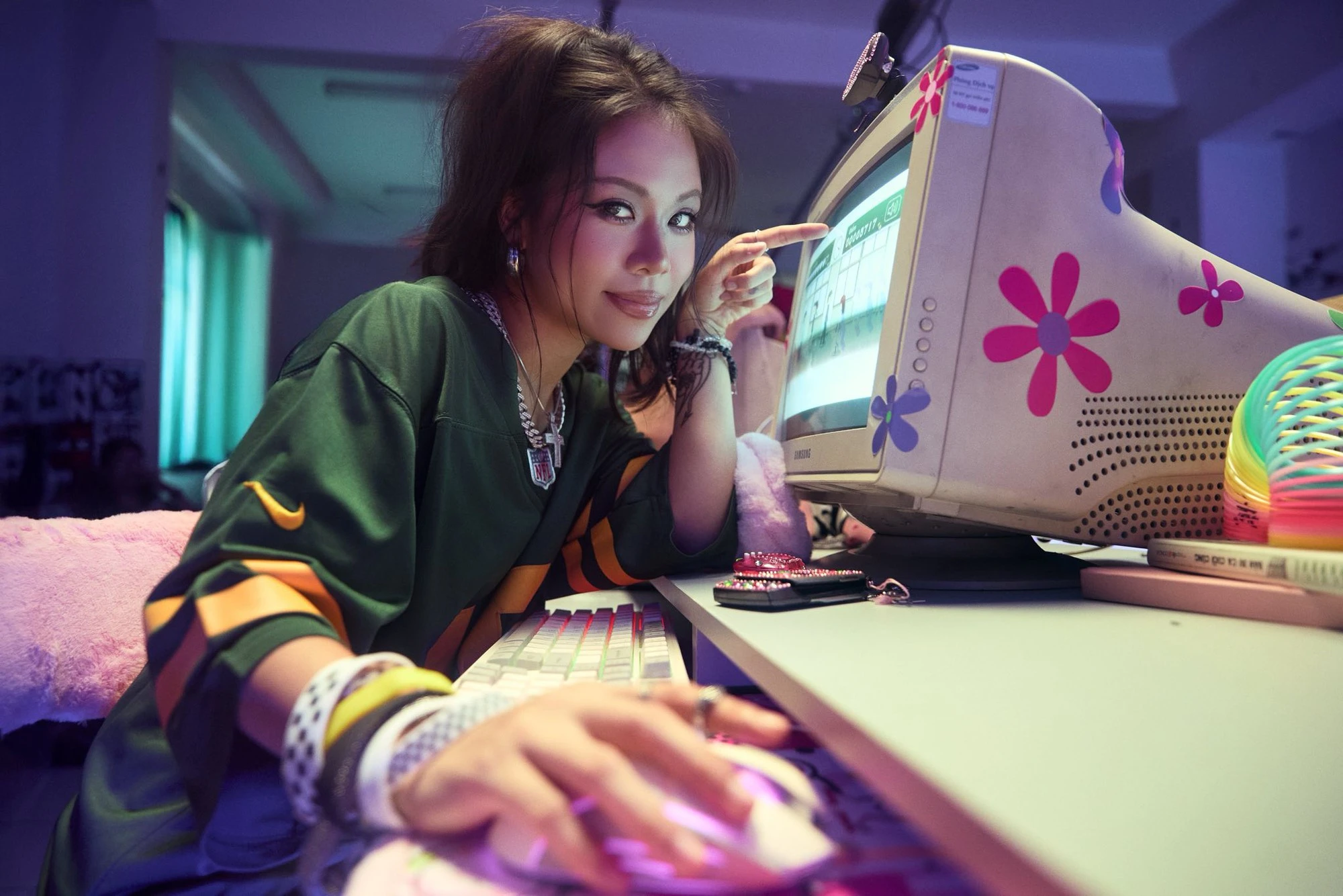 Ngọc nữ đắt giá nhất điện ảnh Việt đu trend “trap girl”: Visual cực xịn vẫn “lép vế” nàng hậu đình đám?