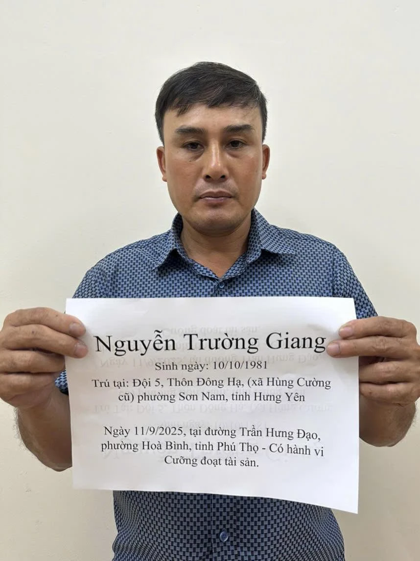 Người phụ nữ đi rửa bát thuê bị “chặt chém” 2,5 triệu đồng cho cuốc xe 70 km: Tạm giữ tài xế