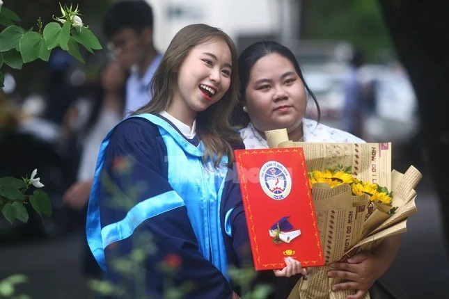 Vì sao Bộ GD&ĐT chỉ quản lí trực tiếp các đại học trọng điểm?