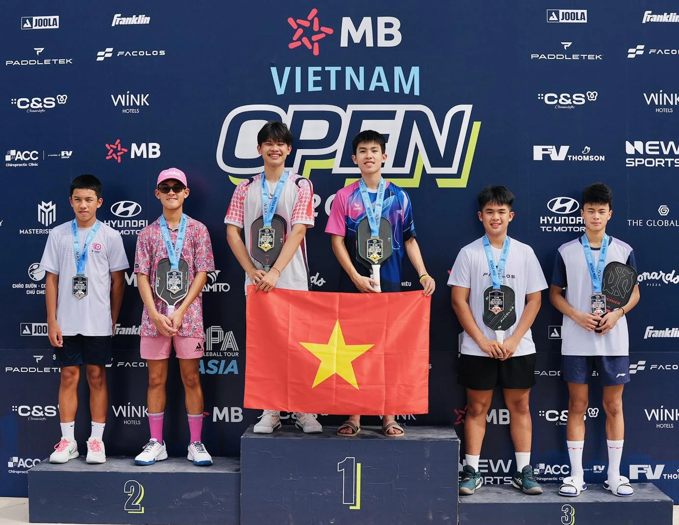 Tống Nhật Minh - Lê Xuân Đức lập hat-trick vô địch U18 PPA, NSND Tự Long phải khen: Đỉnh chóp!
