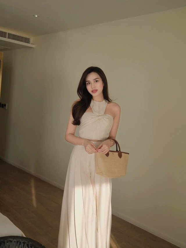 Sau khi vướng tin hẹn hò thiếu gia, Đỗ Hà bị soi hành động khác lạ trên MXH