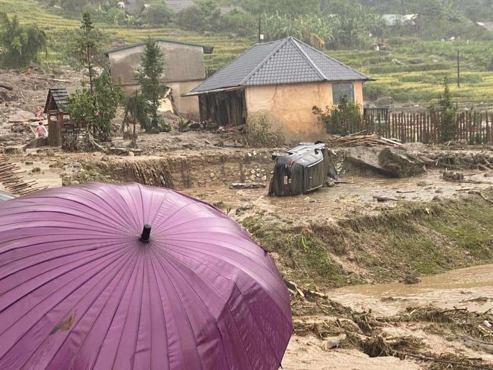 Vụ sạt lở làm nhiều người tử vong tại Sa Pa (Lào Cai): Vẫn đang tìm kiếm cháu bé 4 tháng tuổi