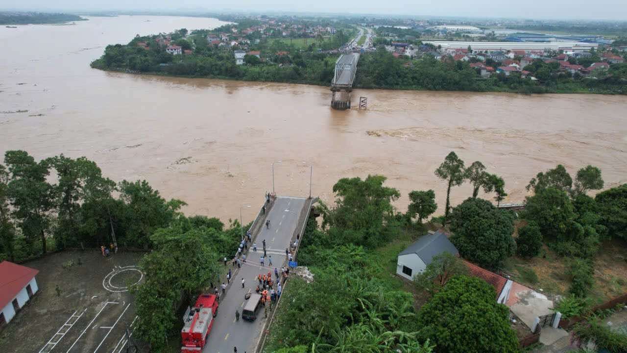 Số người chết và mất tích do mưa bão số 3 tăng lên 59 người