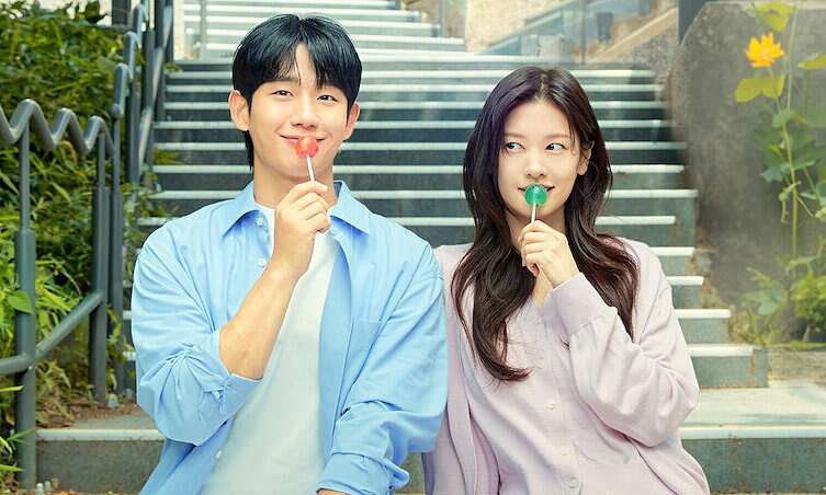 Hot: Bằng chứng Jung Hae In - Jung So Min hẹn hò bí mật ở Bali, mượn việc công của Love Next Door phục vụ chuyện riêng?