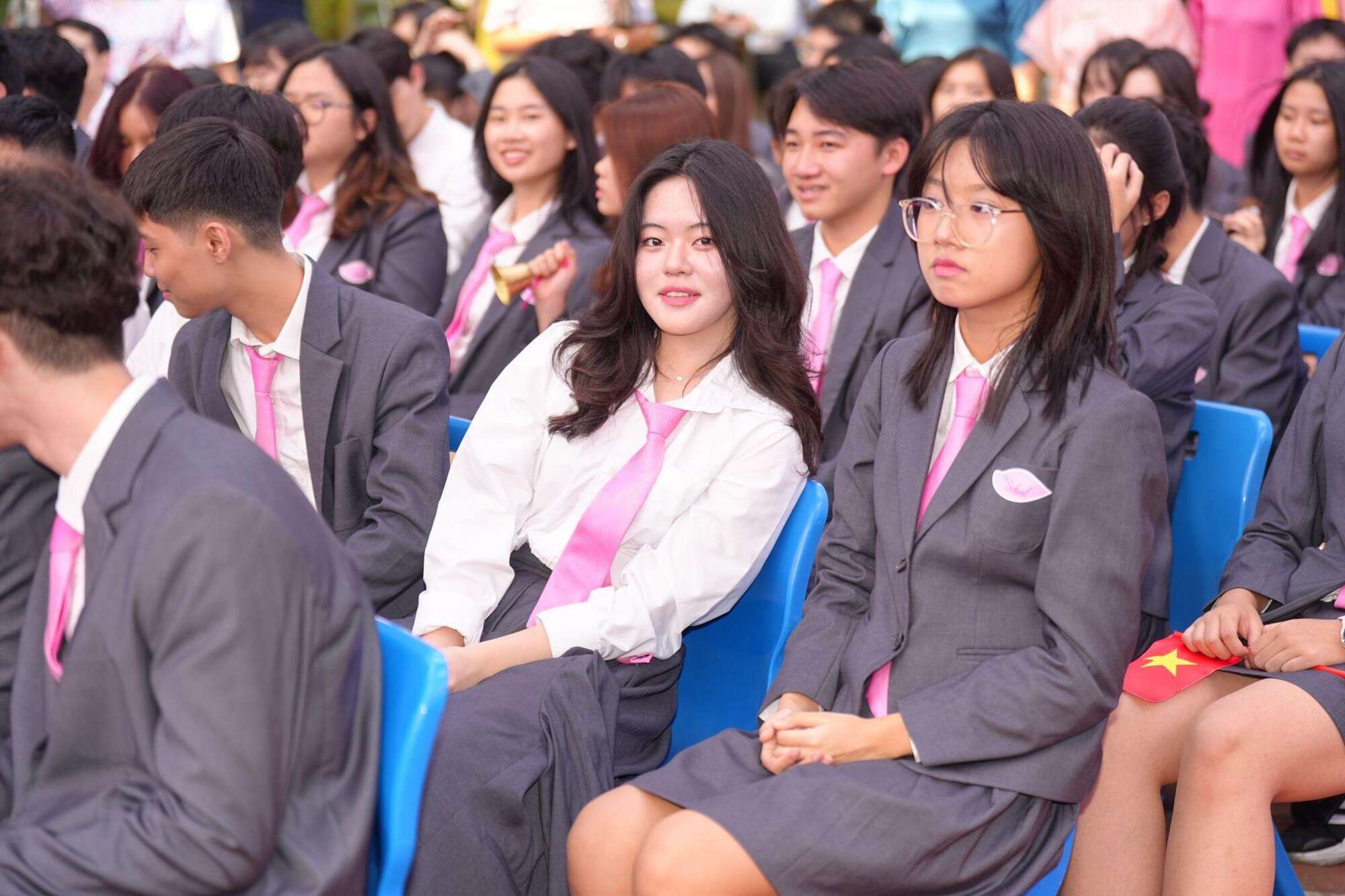 Những “chàng thơ, nàng thơ” đa tài tại TH School