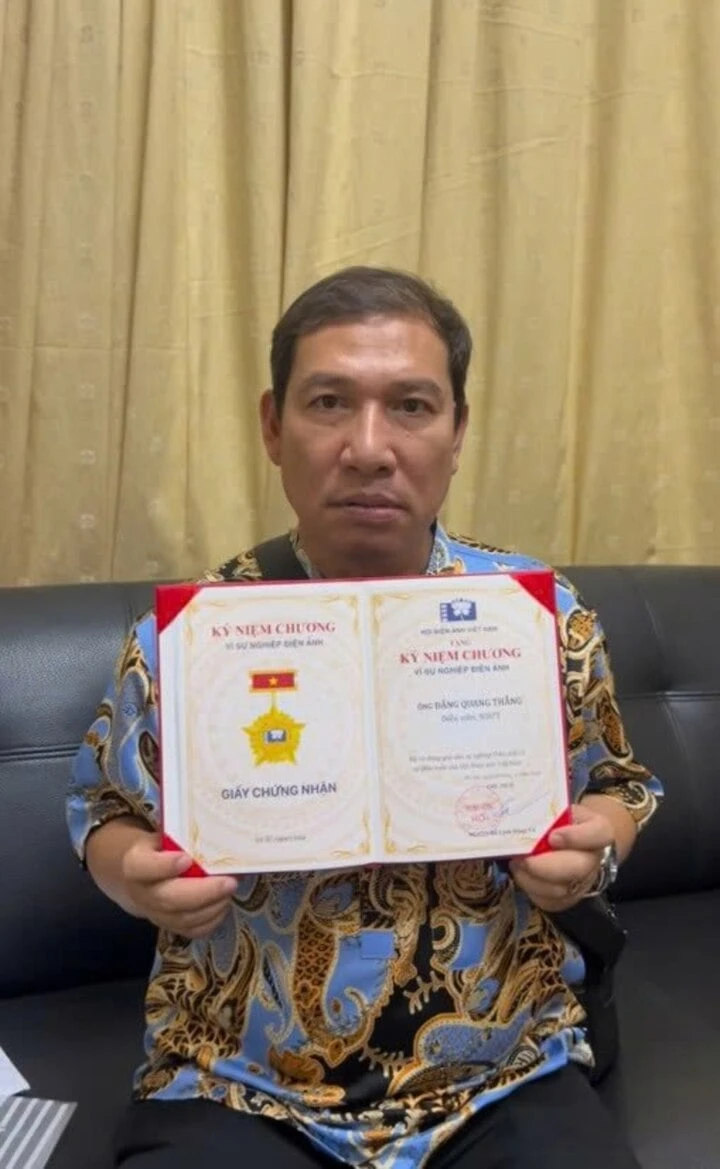 NSƯT Quang Thắng khiến dân mạng cười ngất vì biểu cảm 