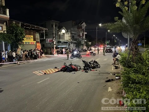 Vụ tai nạn ở Bình Dương: Nam sinh năm nhất tử vong thương tâm, cha mẹ đau đớn ôm thi thể con gào khóc giữa đêm