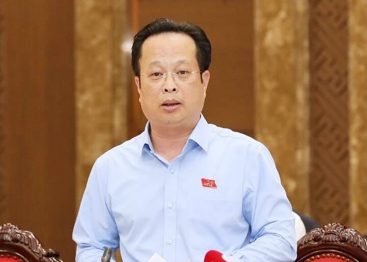Nhiều phụ huynh Hà Nội phản ánh giáo viên 