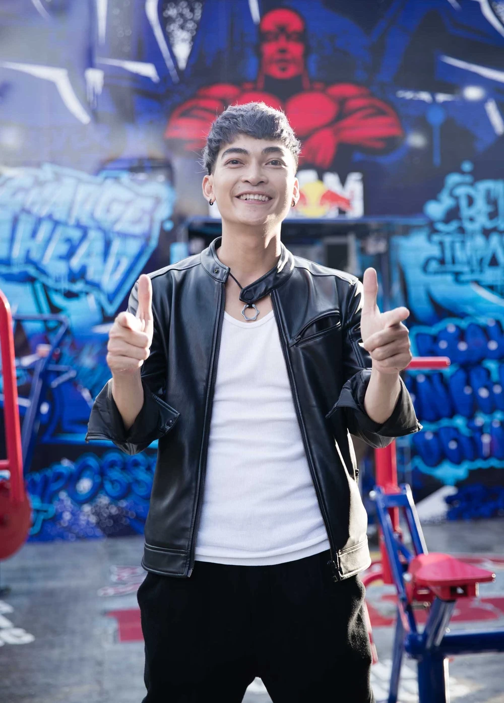 Cuộc sống bí ẩn của nam nghệ sĩ là đại gia ngầm: Lần duy nhất công khai vợ là đám cưới, có con gái 4 tuổi