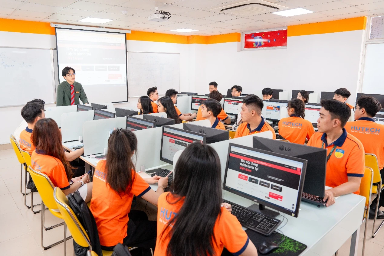 Học Digital Marketing tại HUTECH: Làm chủ xu hướng mới với học phí trọn khóa 154 triệu