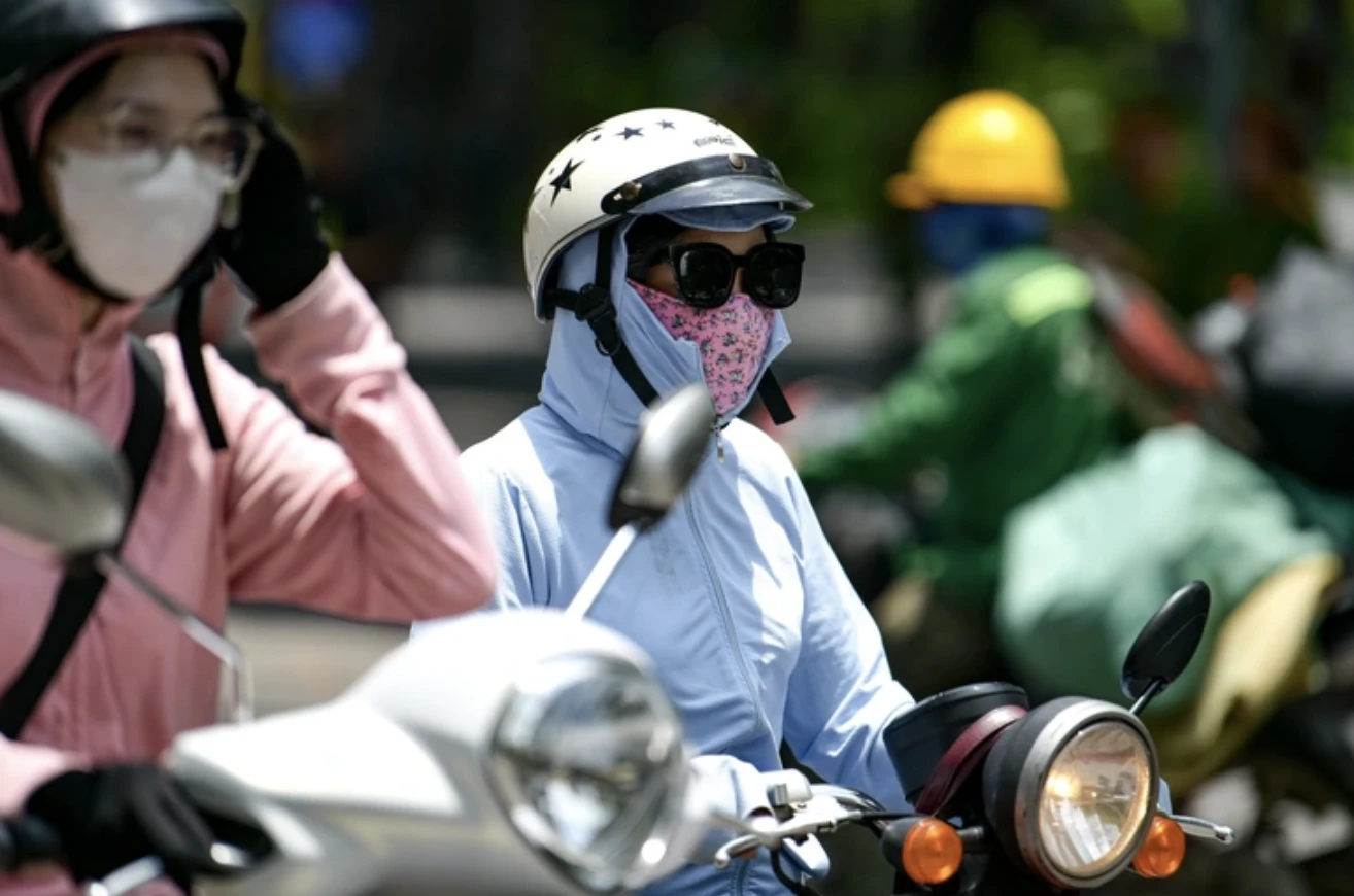 Miền Bắc nắng nóng 