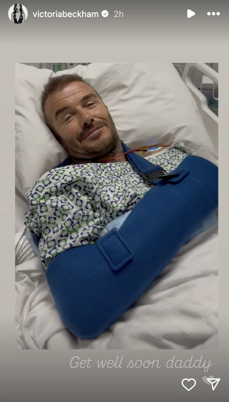 Giữa lúc David Beckham nhập viện mổ tay, con cả bất hiếu có hành động khiến netizen chán nản