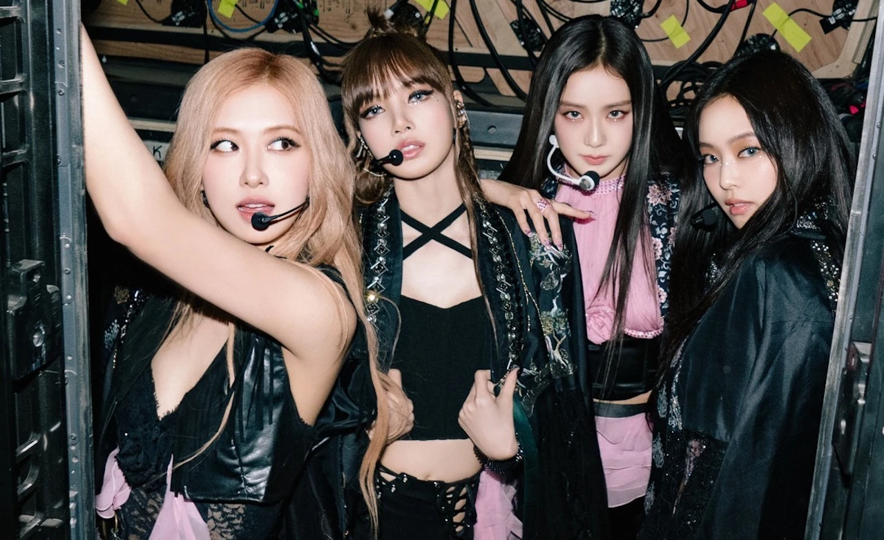 Gay gắt nhất mạng xã hội: BLACKPINK rời YG?