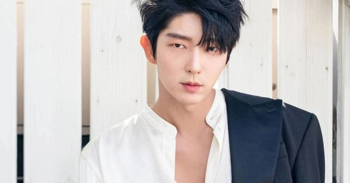 Showbiz có duy nhất 1 mỹ nam thành sao hạng A nhờ trồng cây chuối, lộn ngược người vẫn đẹp siêu thực mới tài