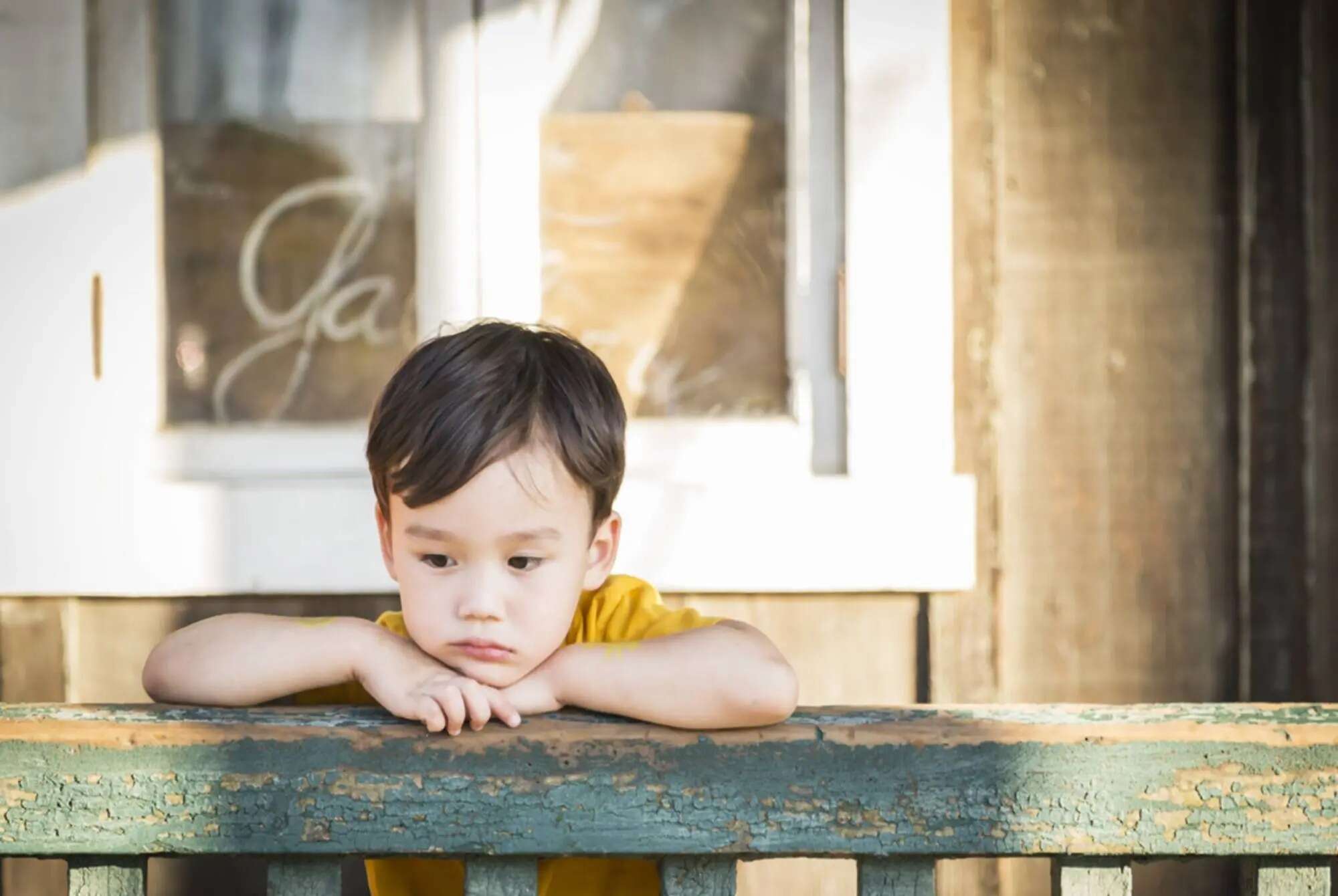 Một đứa trẻ mong chờ nhất không phải nhà có tiền hay thành tích tốt, mà là cha mẹ thường xuyên nói 4 câu này