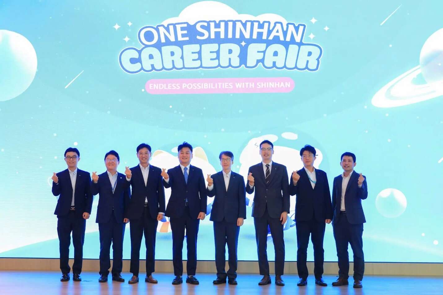 One Shinhan Career Fair 2024 - Cơ hội nghề nghiệp giá trị từ hệ sinh thái tài chính Shinhan tại Việt Nam