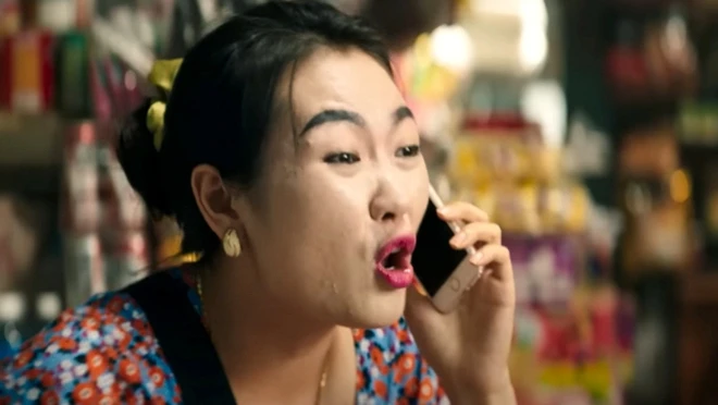 Nữ diễn viên mê trai nhất Lật Mặt 7: Visual ngoài đời ăn đứt trên phim, có duyên với Lý Hải từ 1 câu nói của mẹ