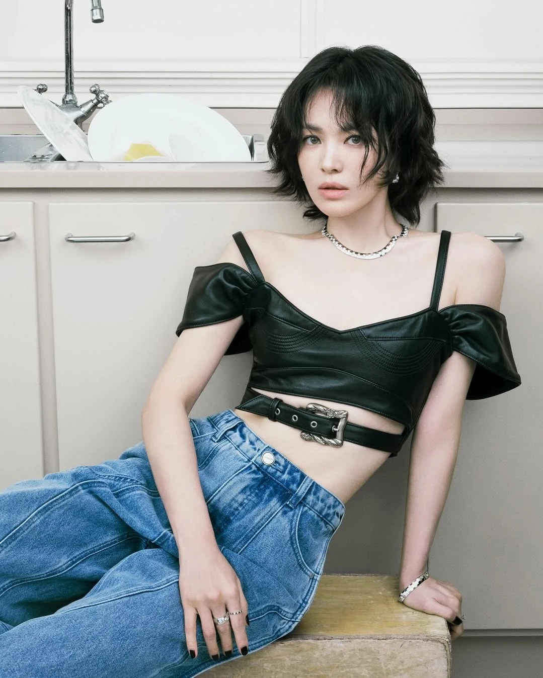 Song Hye Kyo lần đầu công khai gọi bạn diễn là người yêu