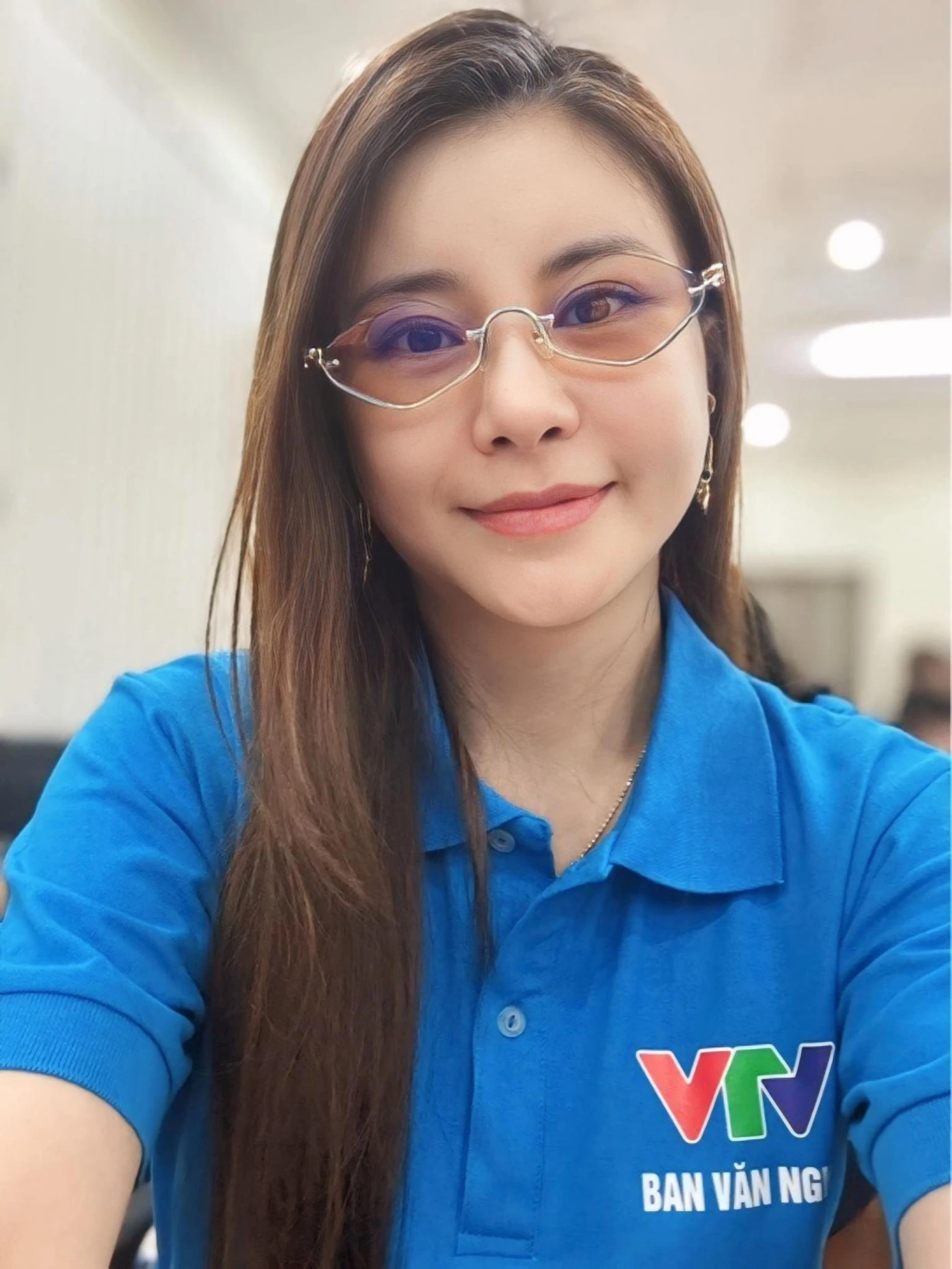 NSƯT Kim Oanh rời Ban Văn nghệ VTV