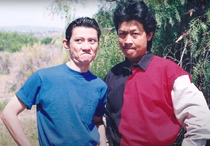 Danh hài từng là nhân viên cây xăng, giờ ở biệt thự 12.000 m² tại Mỹ