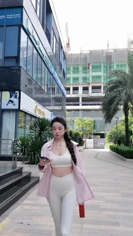 Chu Thanh Huyền dáng đẹp thế này mà vẫn bị bodyshaming?