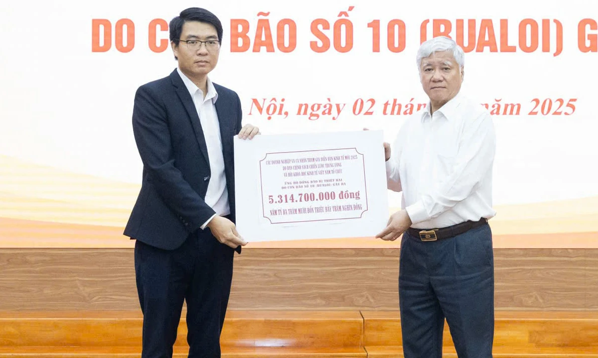 Mặt trận Tổ quốc phát động ủng hộ đồng bào sau bão lũ, tiếp nhận hơn 673 tỷ đồng