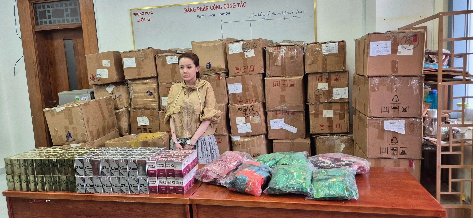 Vụ Ngân 98 bị bắt: 